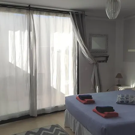 Casa Emilia Mar Apartment *