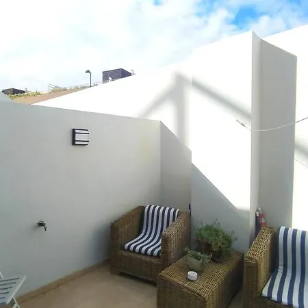 Casa Emilia Mar Apartment *