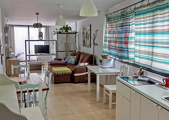 Casa Emilia Mar Apartment *